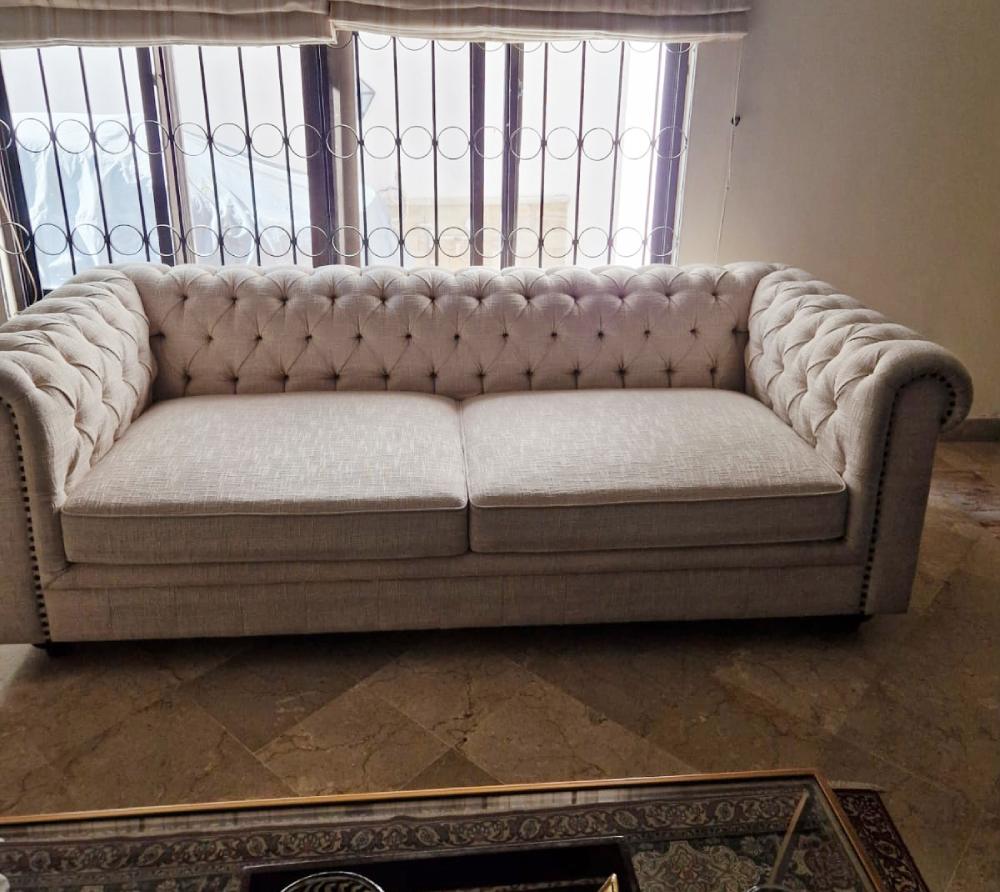 Chesterfield 4 Seater Sofa-SoUnique.PK